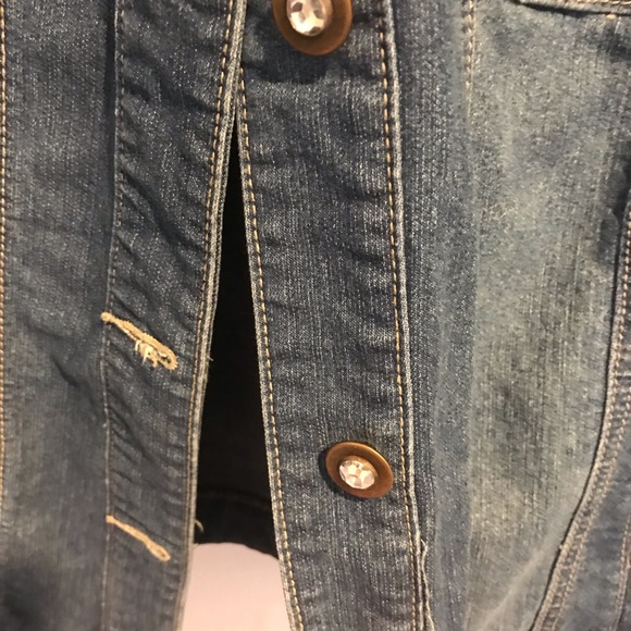Denim jacket - Picture 2 of 4